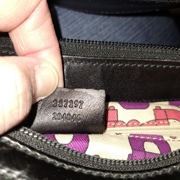 Gucci bag - Picture 10 of 12